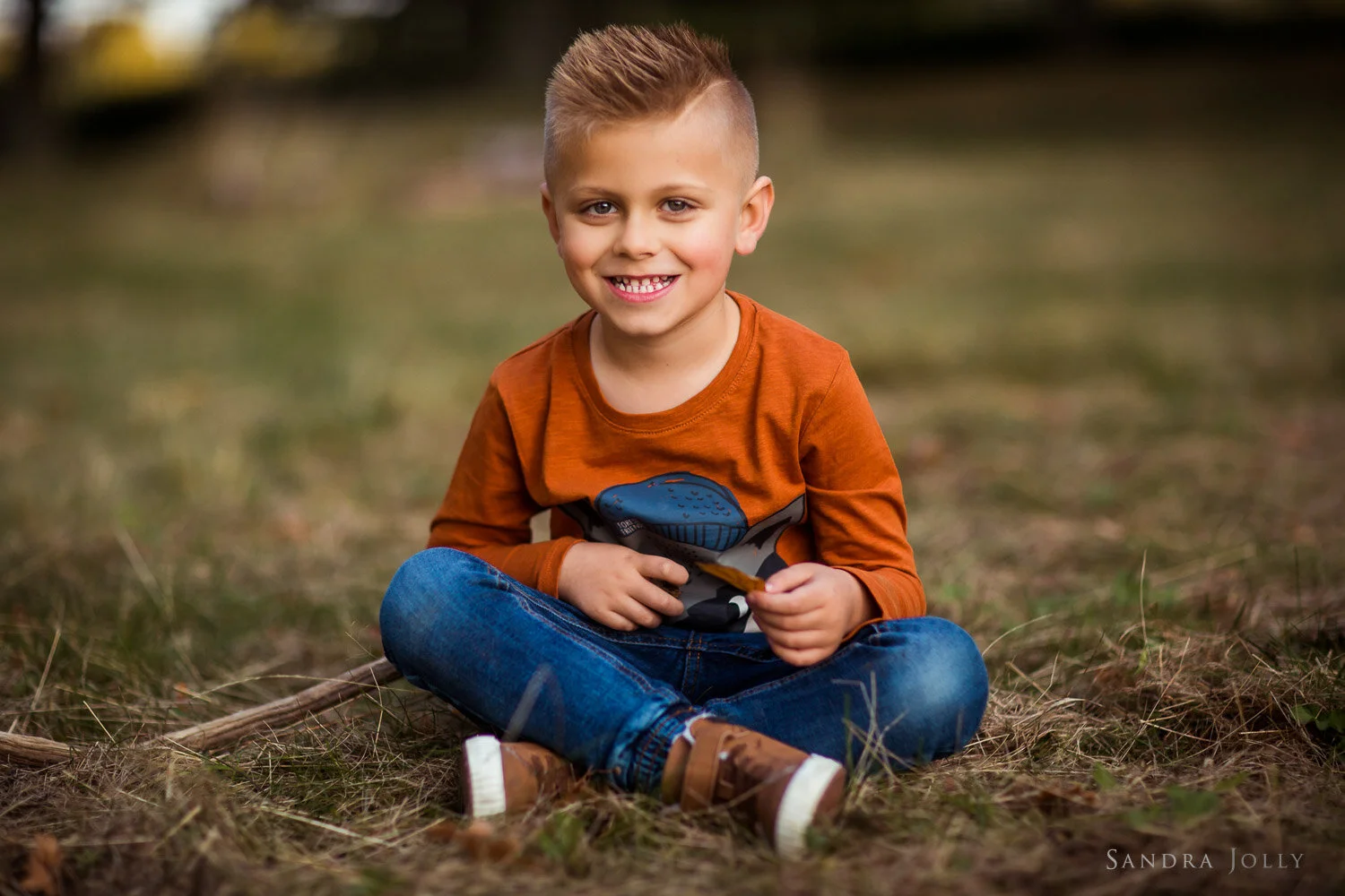 little-boy-at-ulriksdal-photo-session-by-sandra-jolly-photography.jpg