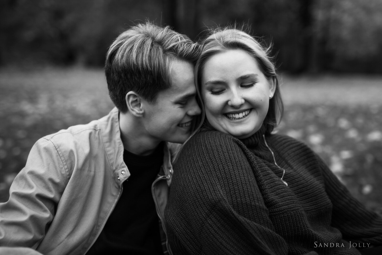 happy-teenage-couple-by-stockholm-photographer-sandra-jolly.jpg