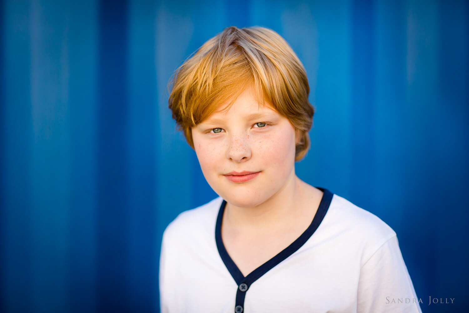 red-haired-teenage-boy-by-stockholm-family-photographer-sandra-jolly.jpg
