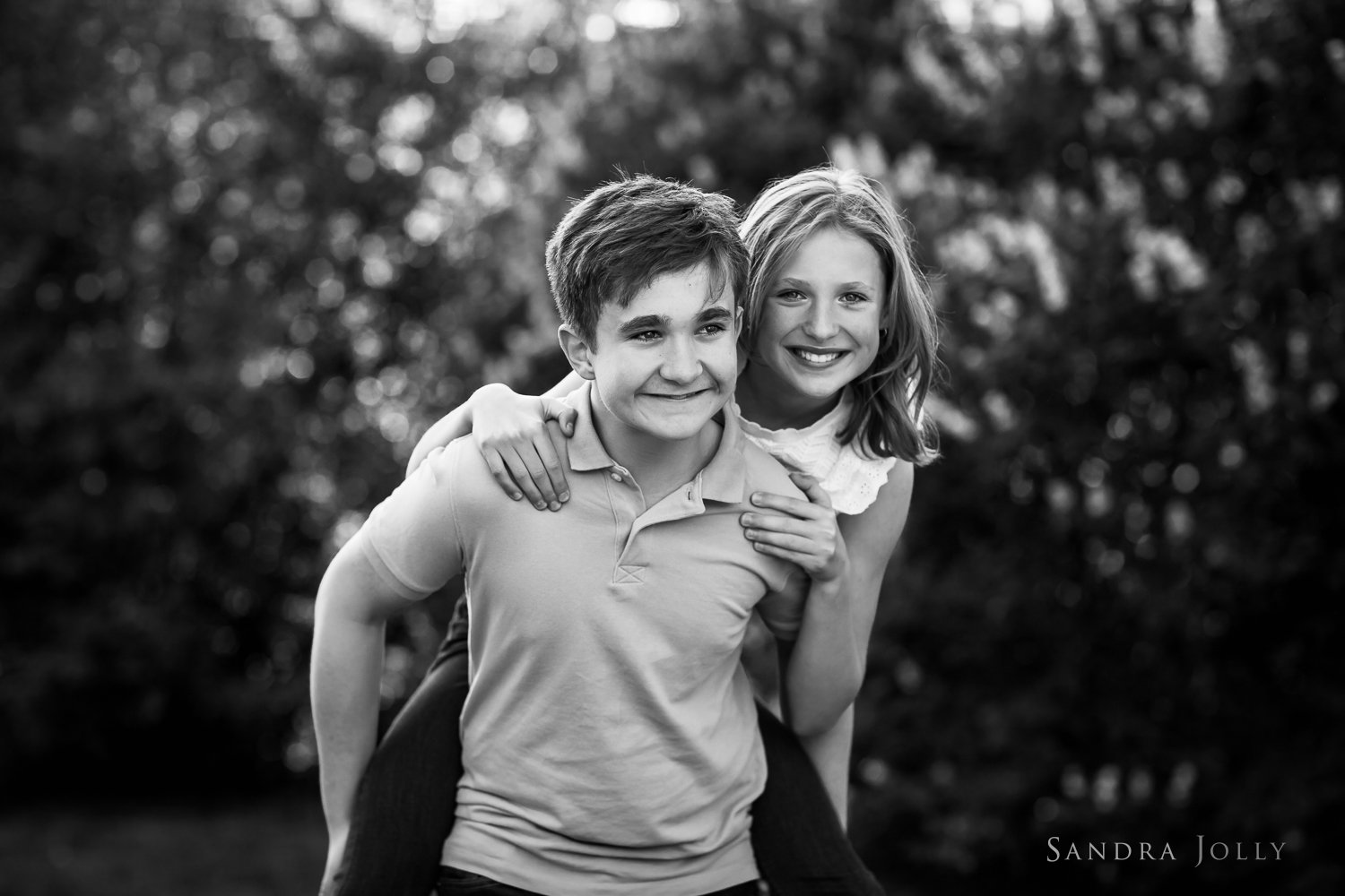 brother-and-sister-photo-stockholm-portrait-photographer.jpg