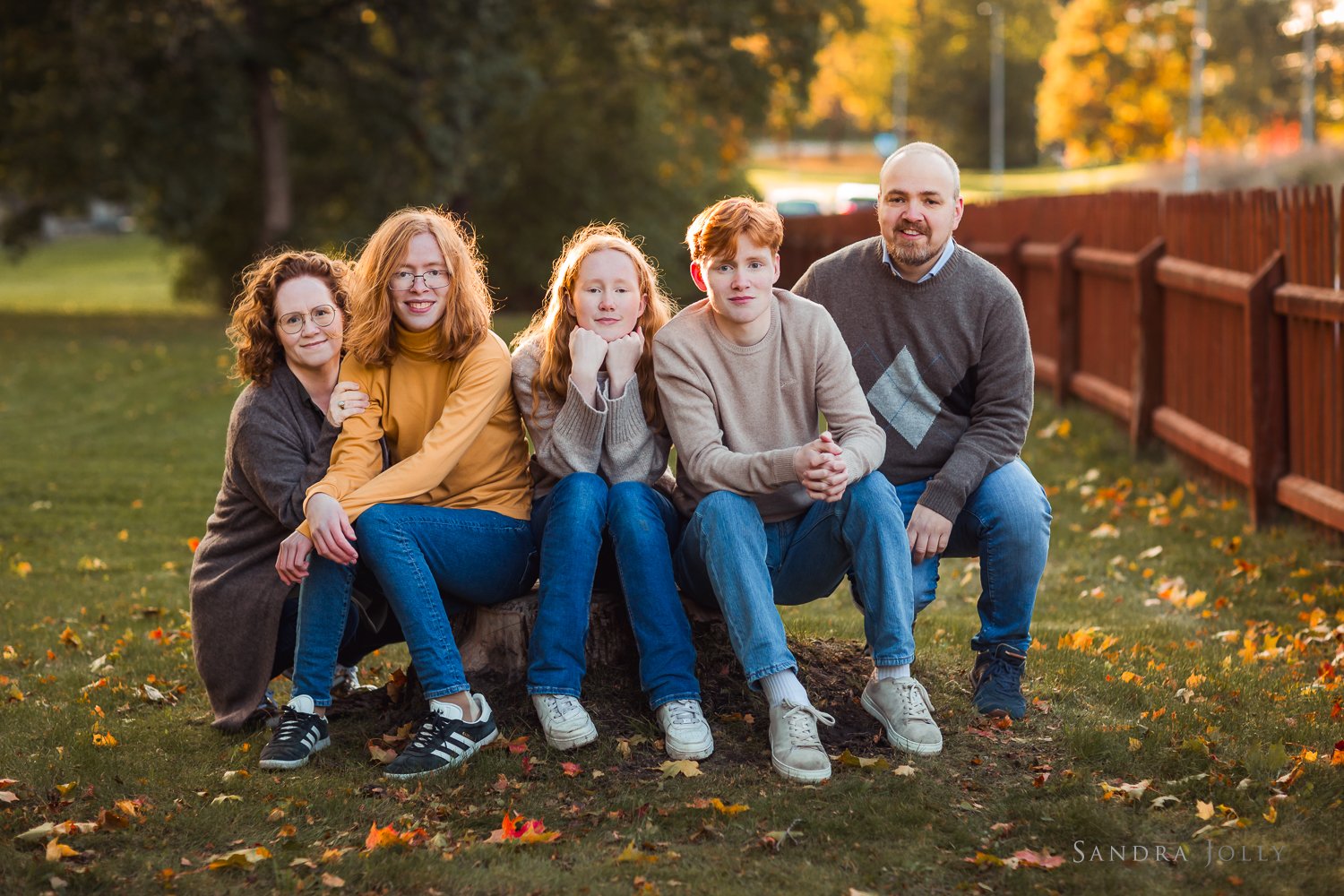 icelandic-family-photo-session-in-stockholm-by-sandra-jolly-photography.jpg