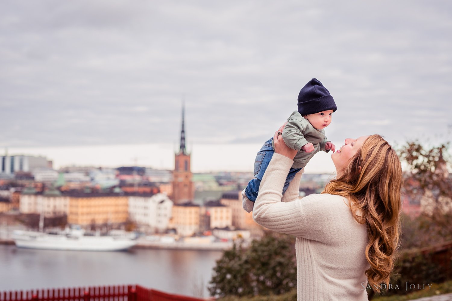 mom-and-baby-photo-session-stockholm-sweden.jpg