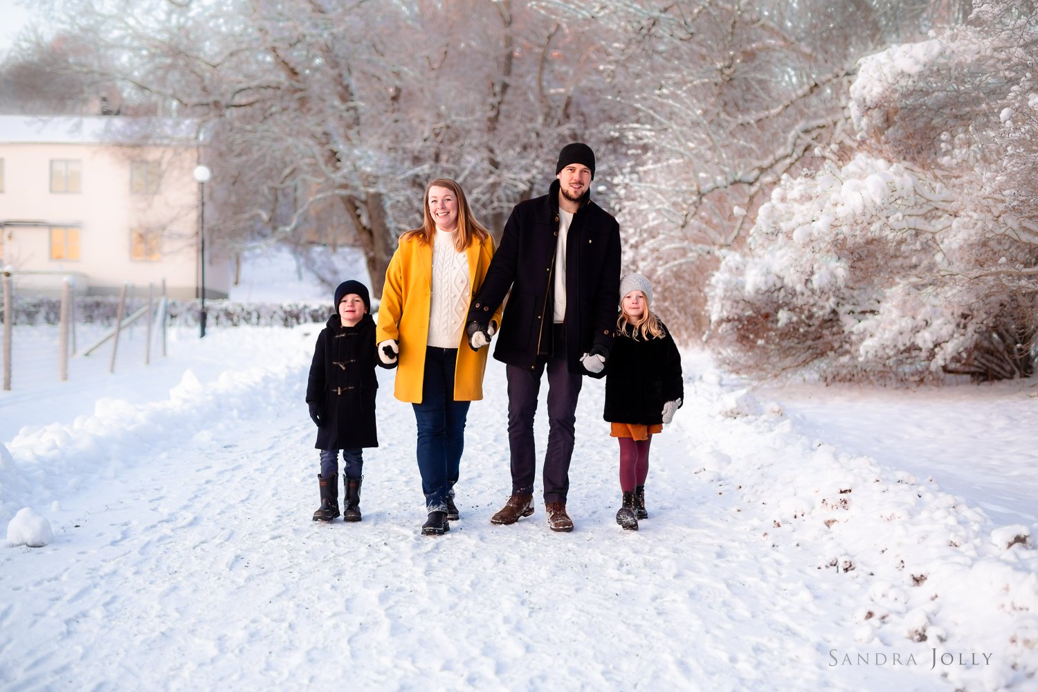 snö-fotografering-vid-rosersbergs-slott.jpg