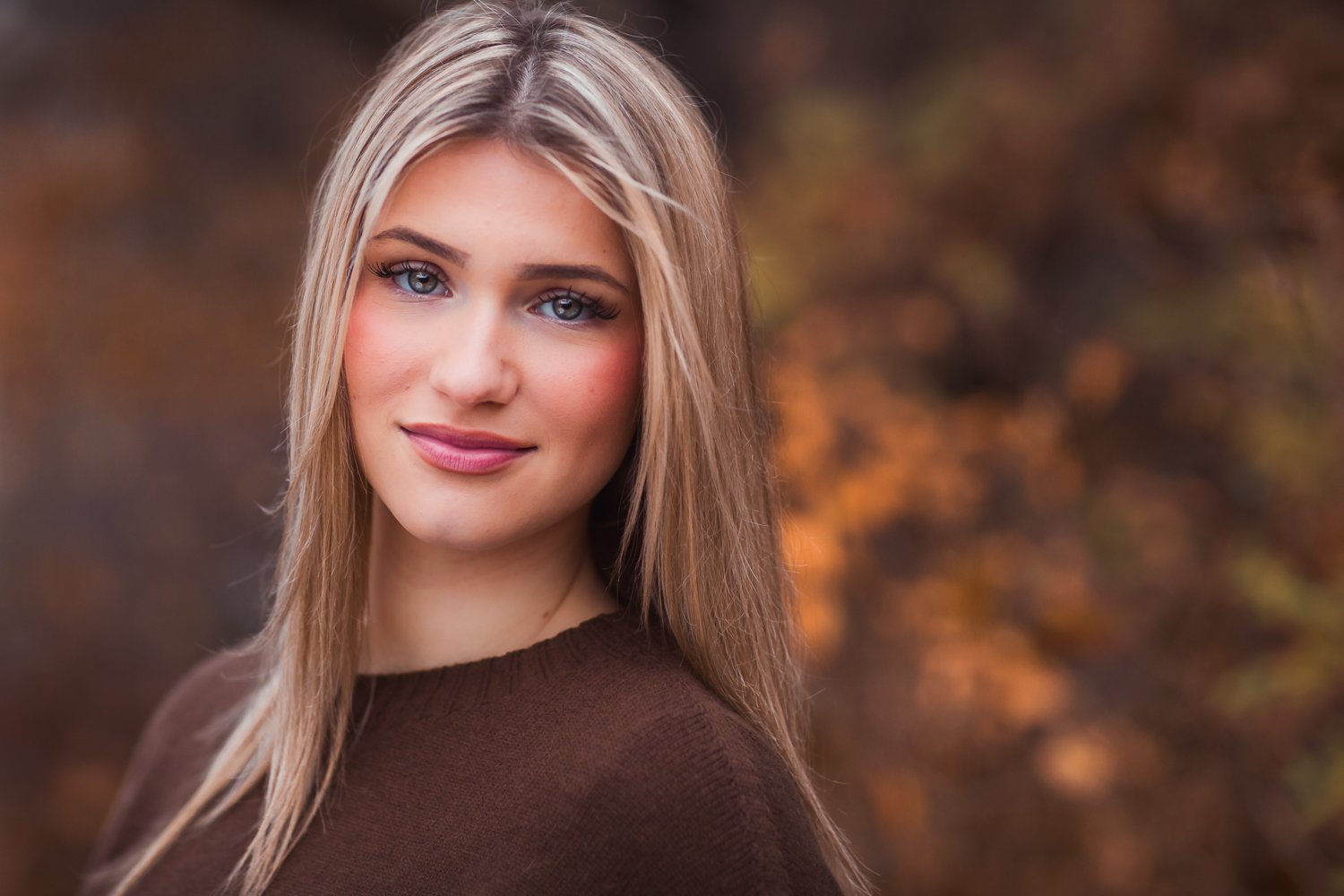 beautiful-swedish-girl-portrait-by-sandra-jolly-photography.jpg