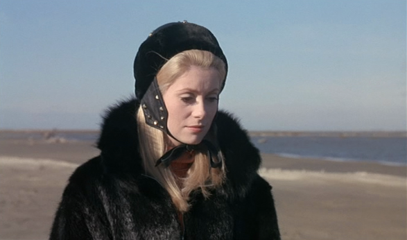 catherine-deneuve-style-belle-de-jour-9-e1322583882903.png