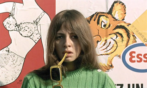 Juliet Berto as the Radical