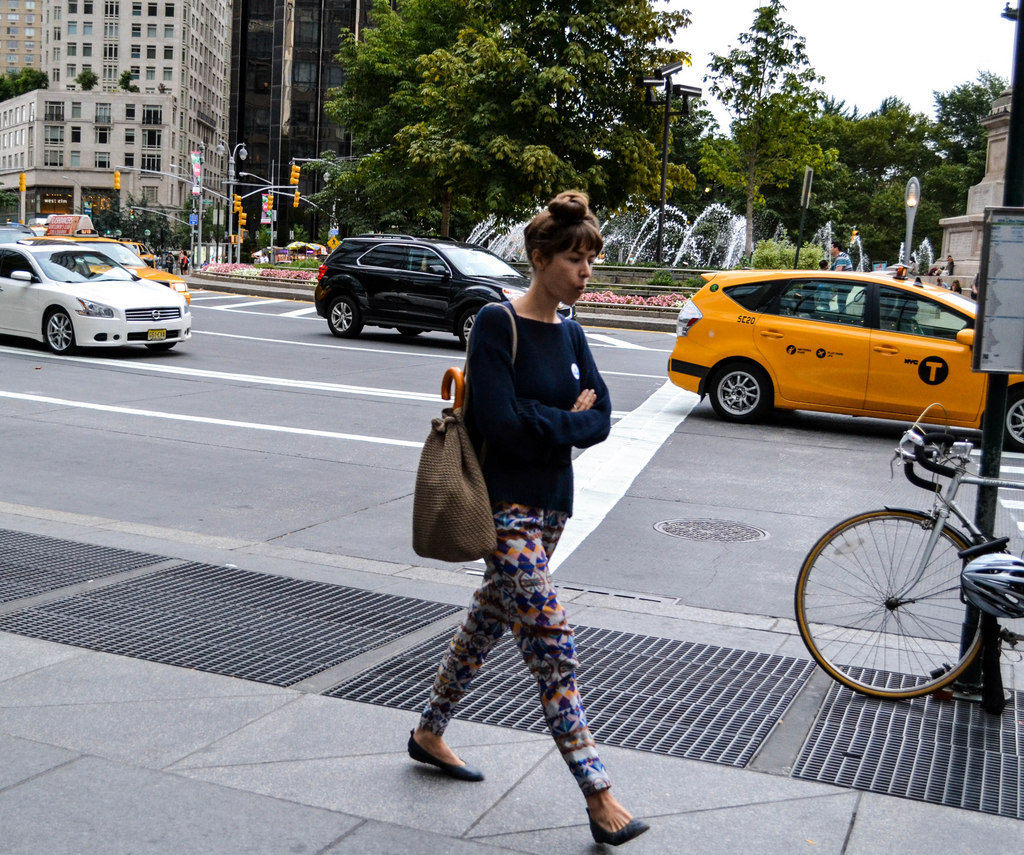 A modern look for the fashion-forward woman