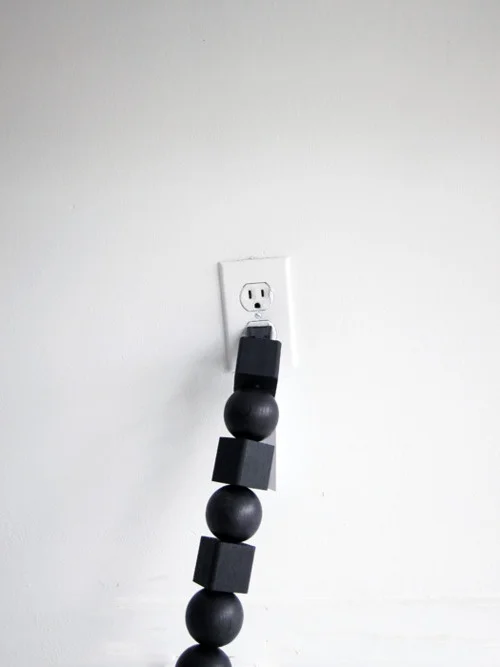 Fóðra snúrur með máluðum tré kúlum