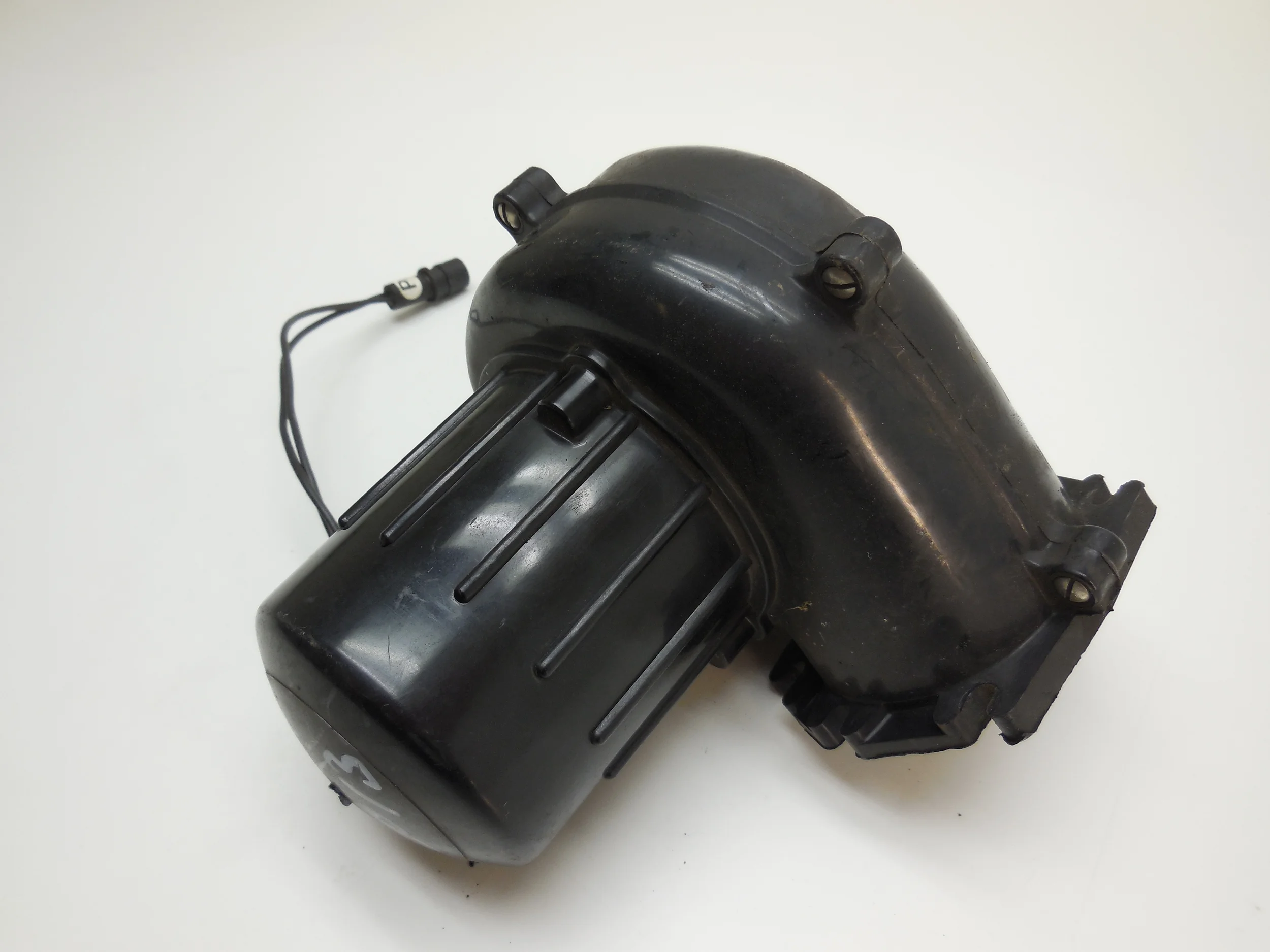 fan (used) häggo Nr: 453 6803-801 Price: 2100 sek