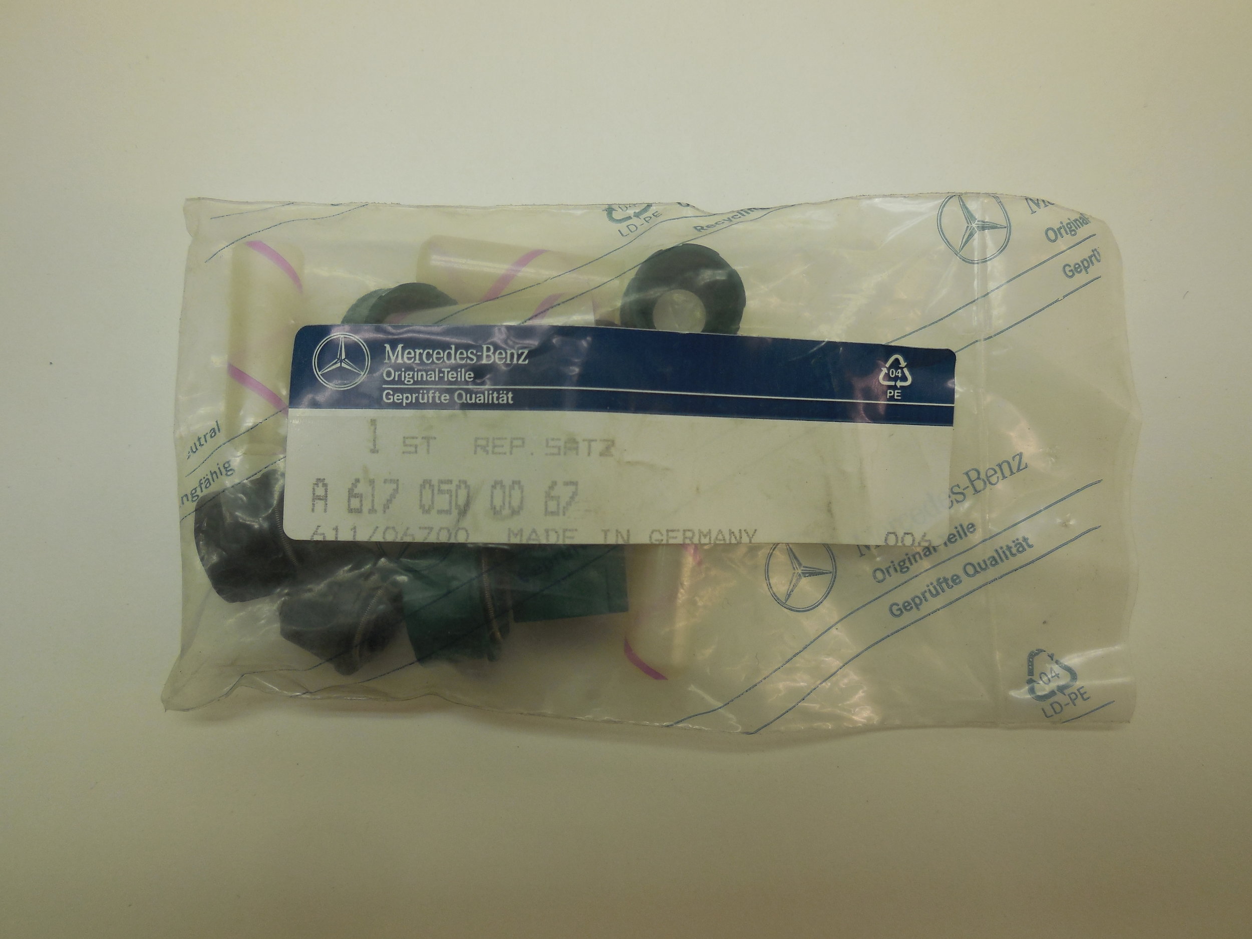 Rubber repair kit Mb nr: 617 050 00 67 Price: