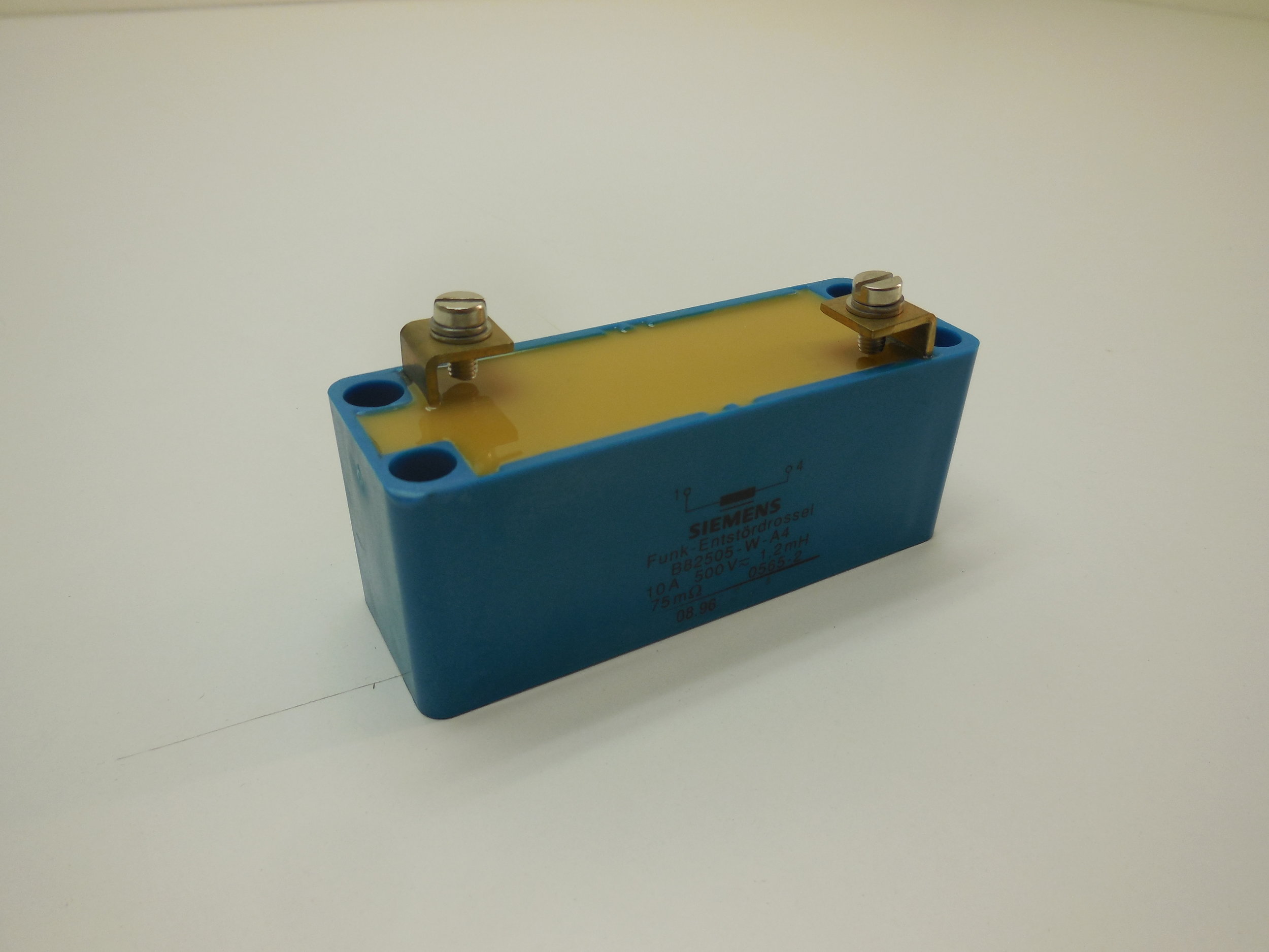 Choke coil Siemens Nr: B82505-W-A4 Price: 130 Sek