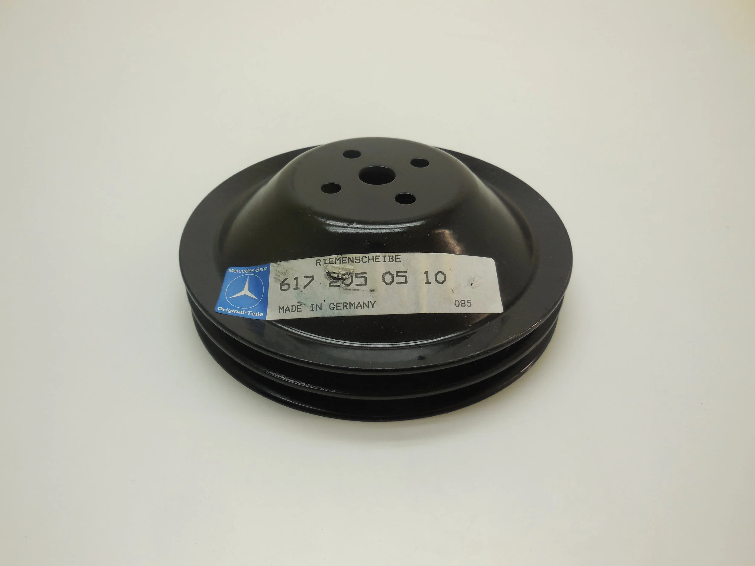 Pulley Mb nr: 617 205 05 10 Price: 800 Sek