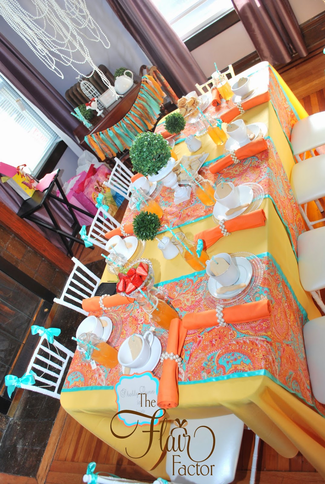 Now this is a tablescape!
