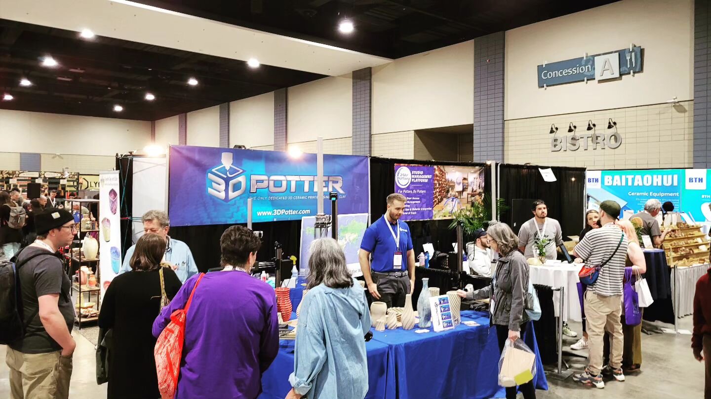 Day 1 at NCECA! We are printing vases of all size, big and small! Come ask us your 3D printer questions.
https://3dpotter.com/ 
#clay #ceramic #ceramics #pottery #potter #3dprinter #3dprinting #3dprinted #3dpotter #3dprintedceramics #ceramic3dprinter