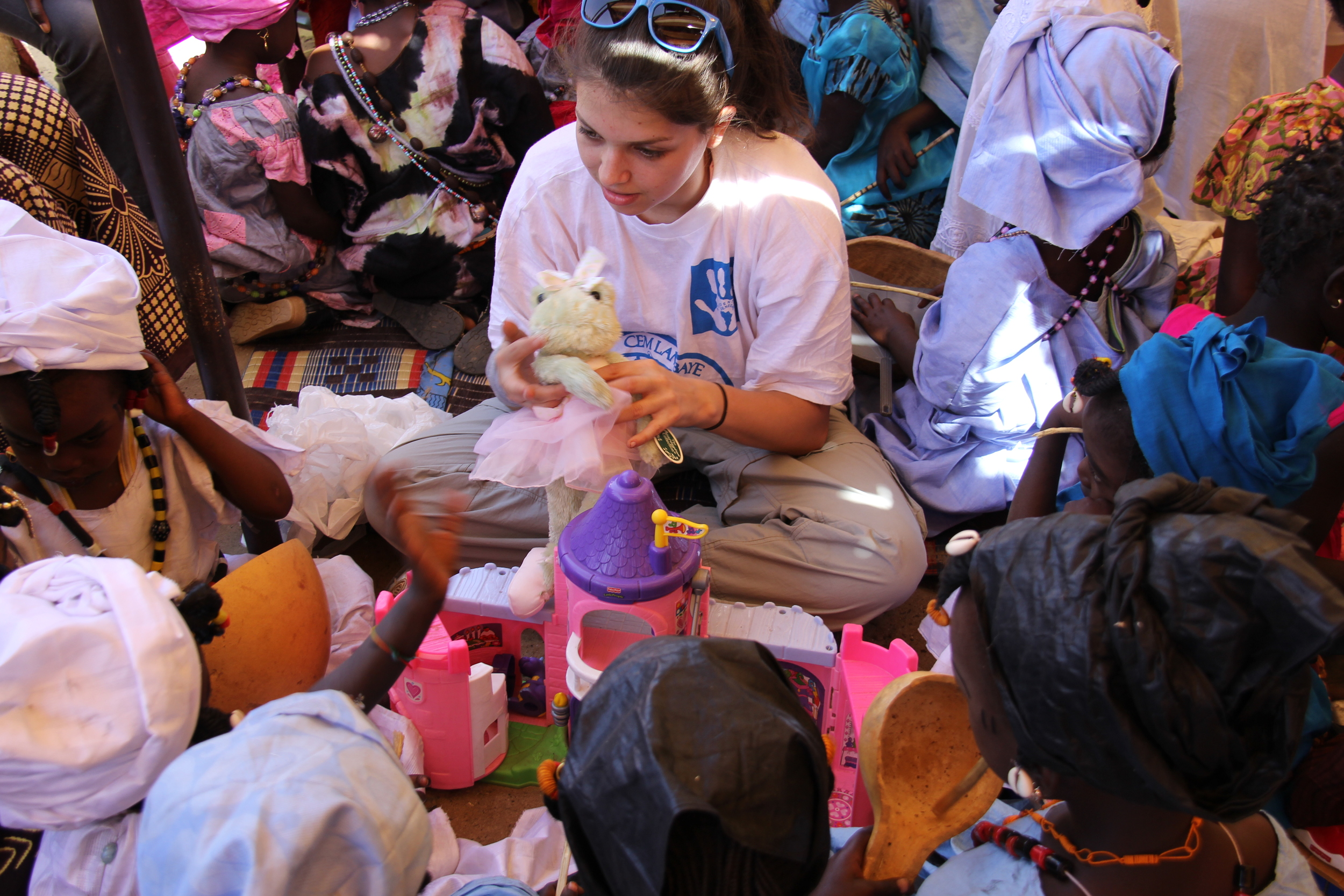   Promoting A Culture Of Learning In Senegal    Students    for Senegal    Learn More  