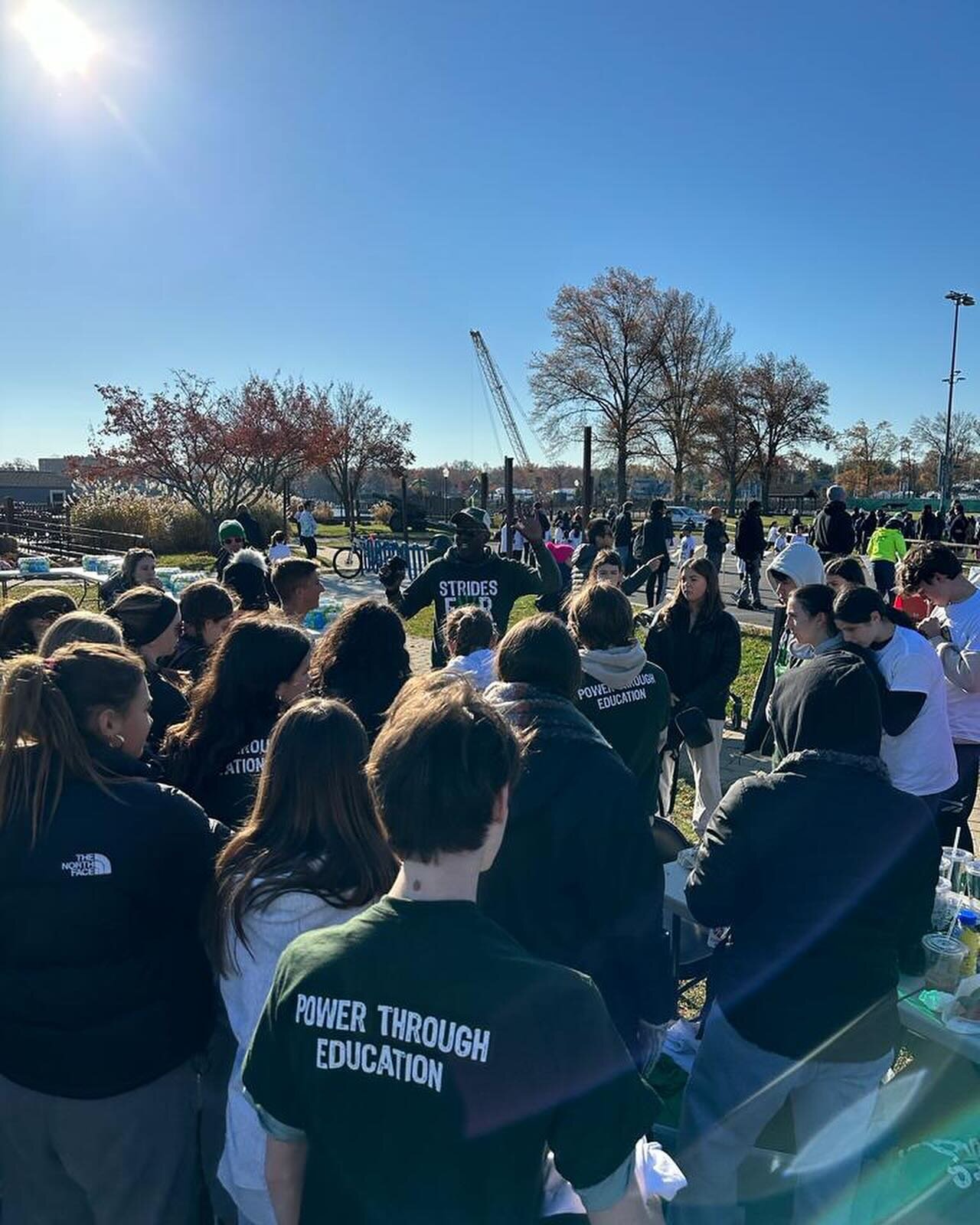 OVER $17,000 RAISED!

Congratulations to our more than 90 runners in the 2023 VOMNY + S4S Turkey Trot! We are so grateful for the outpouring of support on a beautiful Sunday before thanks giving. We raised over $17,000 to support education in Senegal