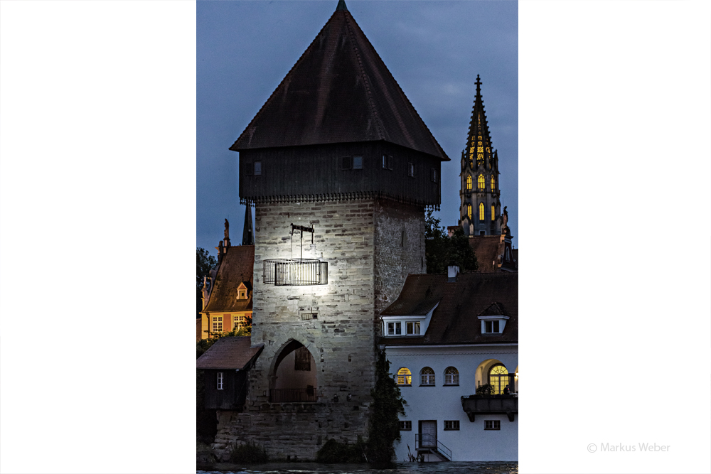 Rheintorturm_artinstallatoin_studiodeschutter_lichtberatung-3.jpg