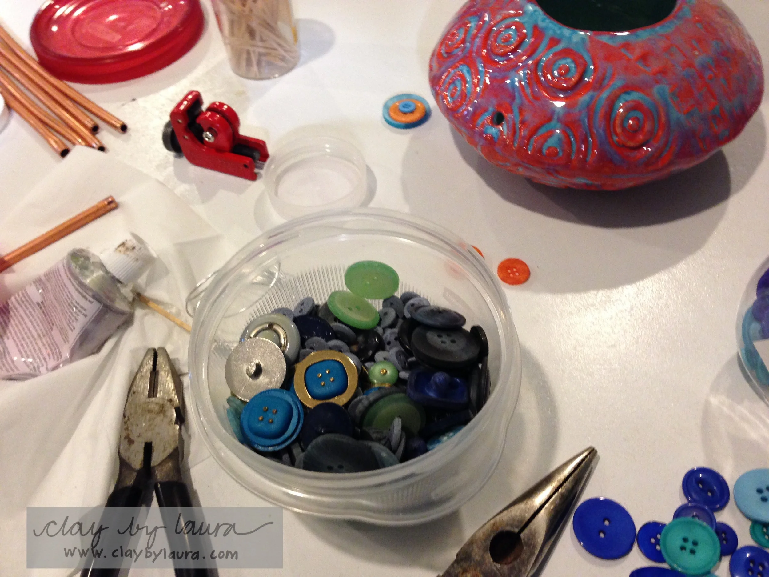 Work table.