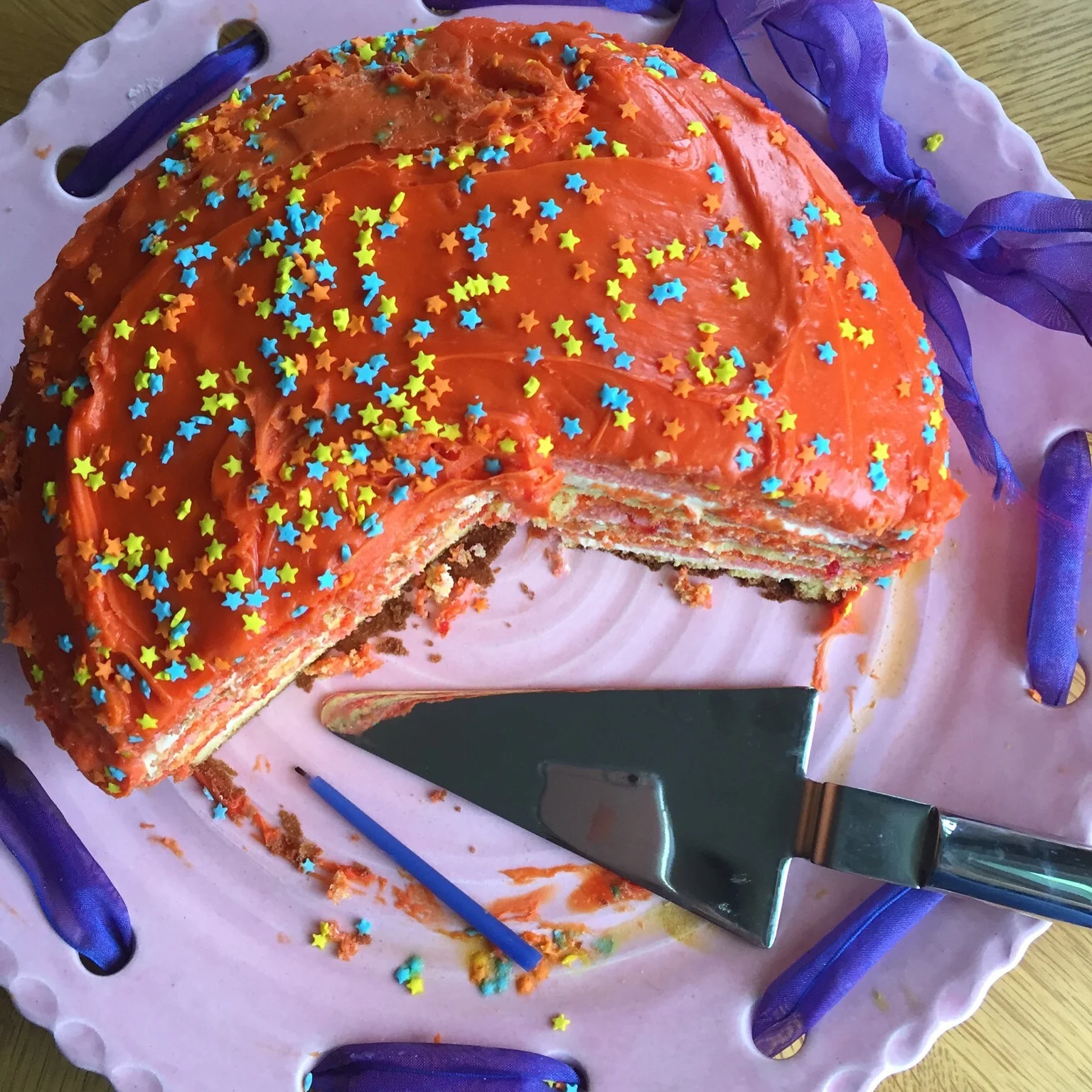 Ribbon Cake Plate
