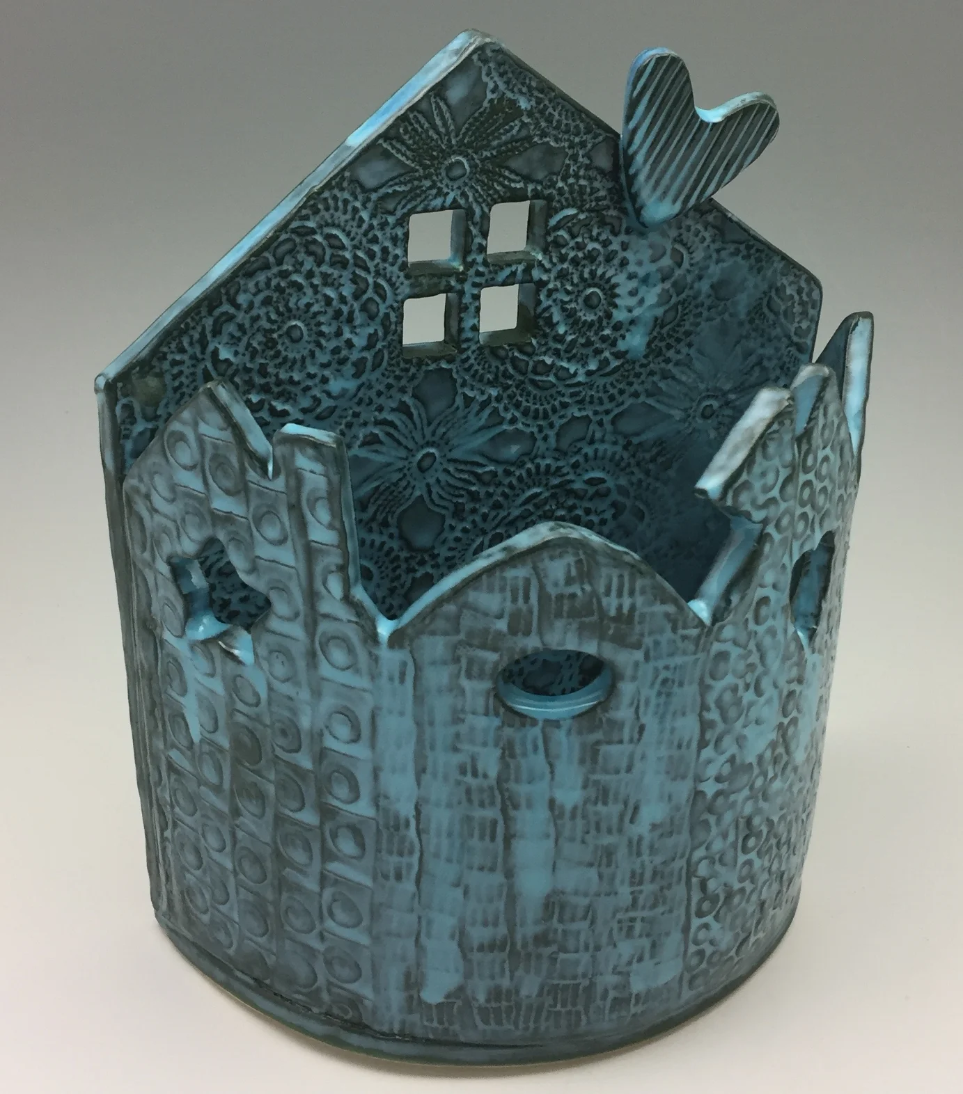 dark green underglaze/bluebell glaze combination