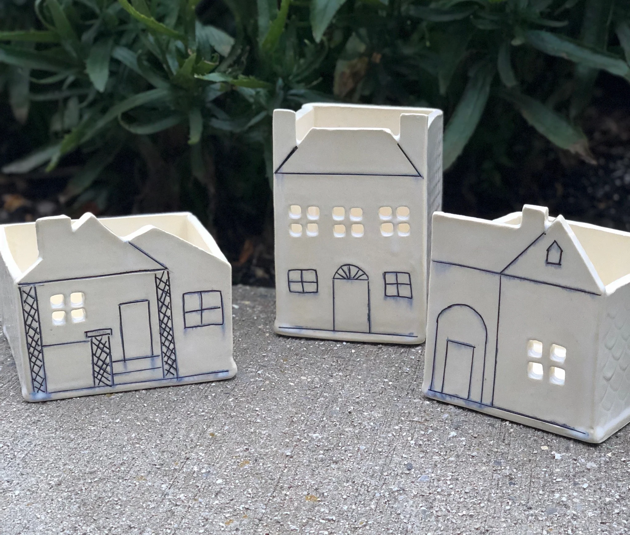 This little village of Historic Huntsville Homes are part of a custom collaboration I’ve created for Harrison Brothers Hardware in support of the Historic Huntsville Foundation.