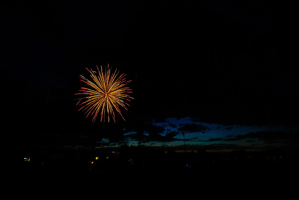 Fireworks 16-2.jpg