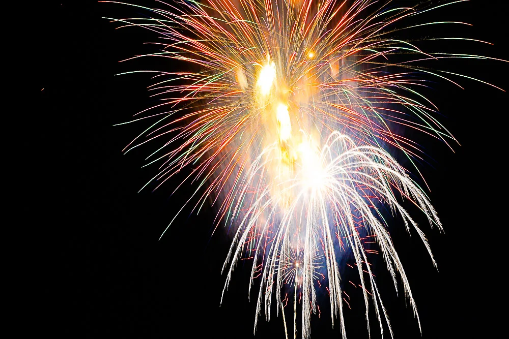 Fireworks 16-30.jpg
