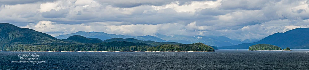 The first day at sea we traveled along the coast and passed many small islands. They are all heavily wooded and most are occupied by just a single home or maybe a few homes. It was a fascinating experience to view these amazing places.