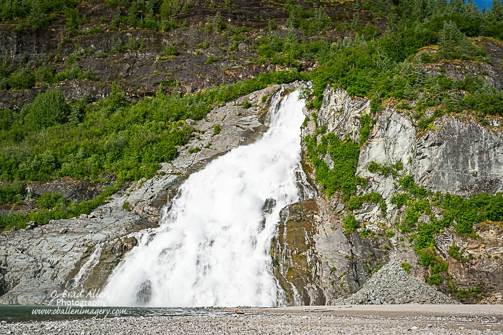 There is also a beautiful falls right next to the glacier and it is as big as it looks. Perhaps one of the big attractions in Juneau is Tracy's King Crab Shack. You must spend your money and have some of their monster delicious king crab. It is a must.