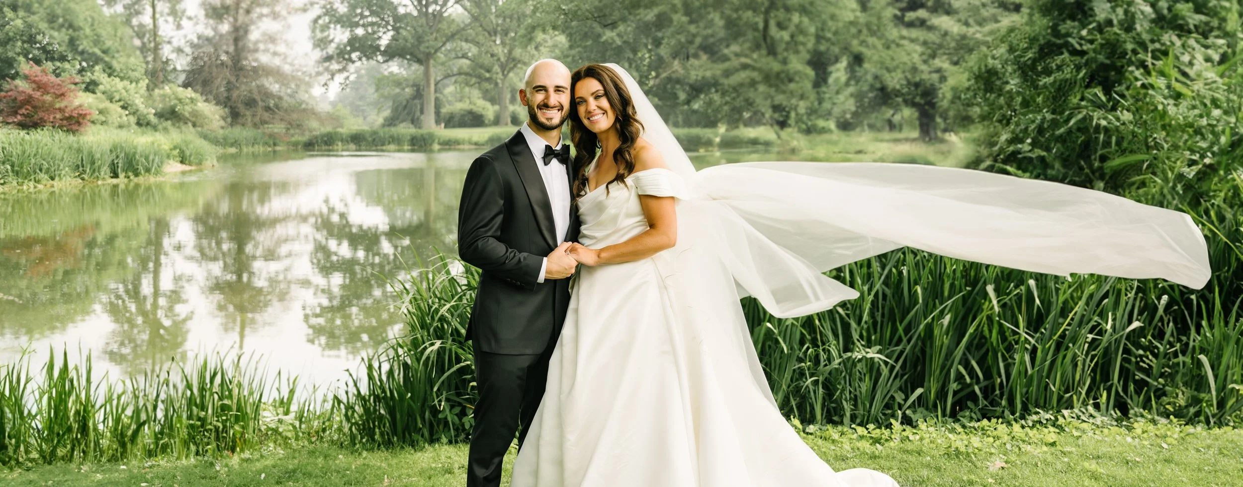 See stunning wedding photos by Dear Stacey Photography! See stunning wedding photos by Dear Stacey Photography!