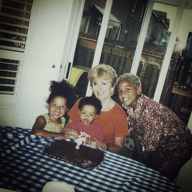 Throwback : with my favourite bottle blonde Nana and my two sisters! 