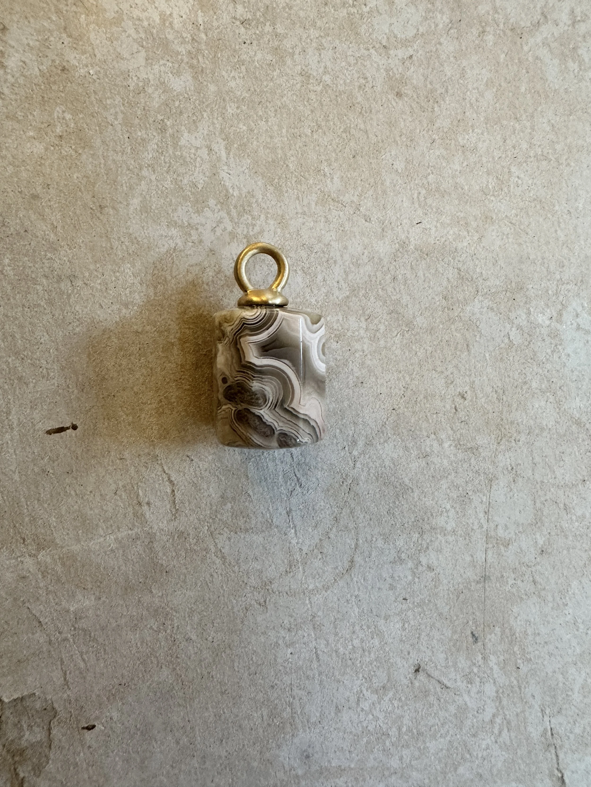 tracy conkle large calcedony pendant