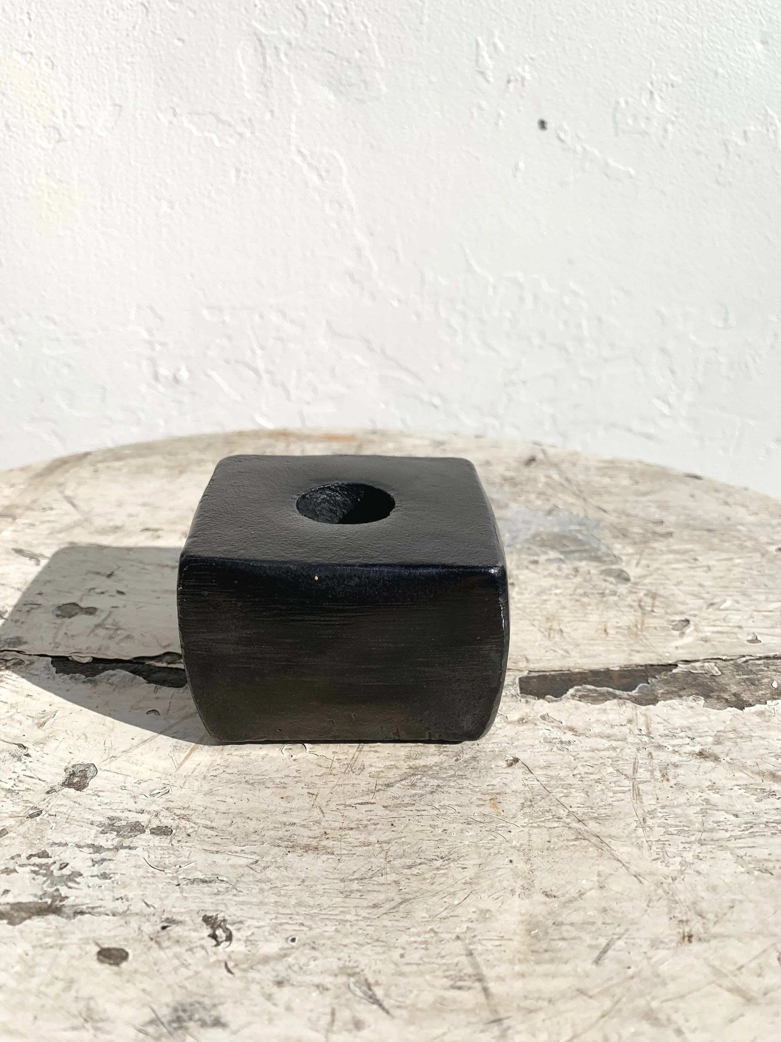 Greentree iron candle holders