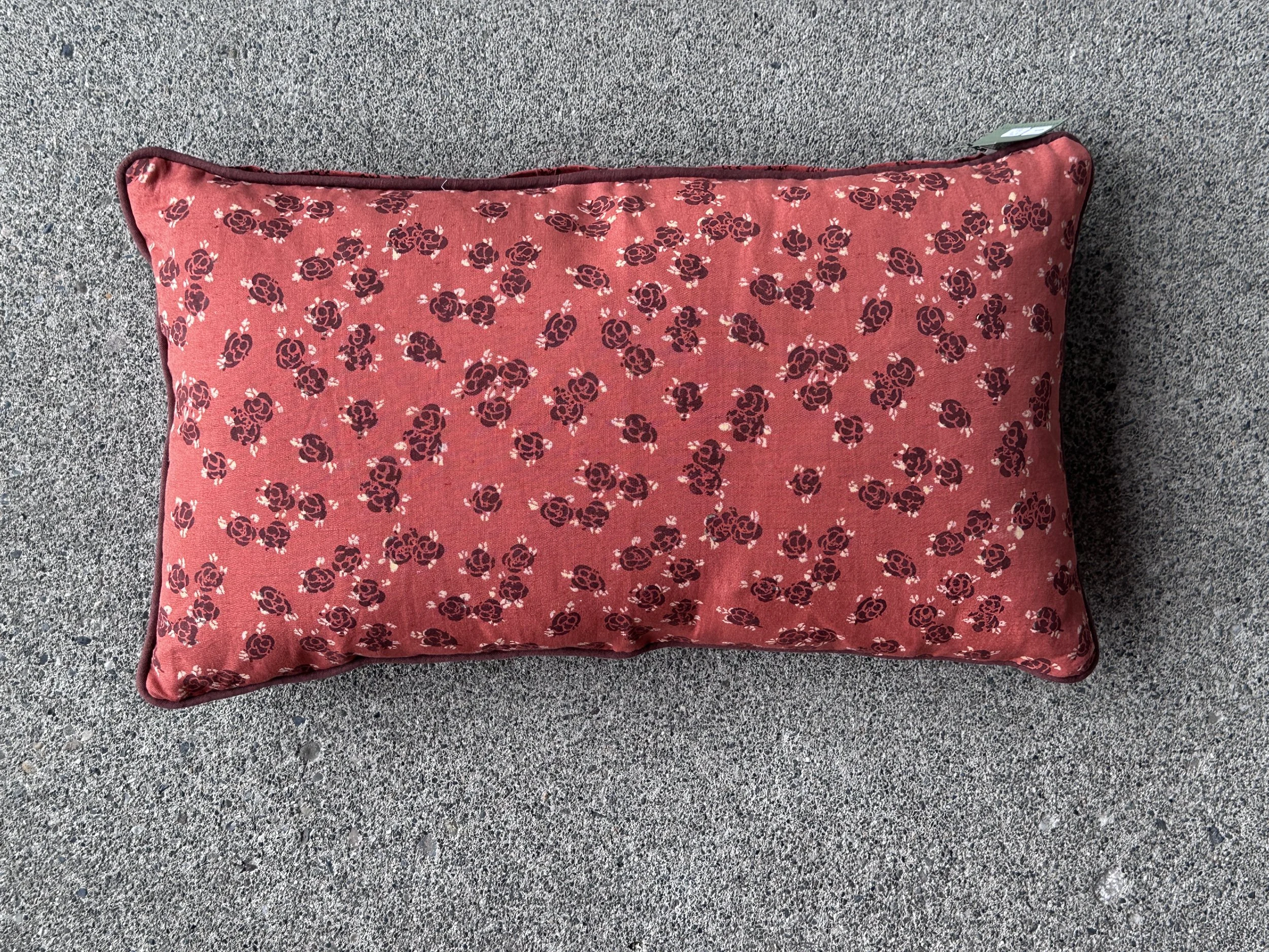 studio ford marquise lumbar pillow