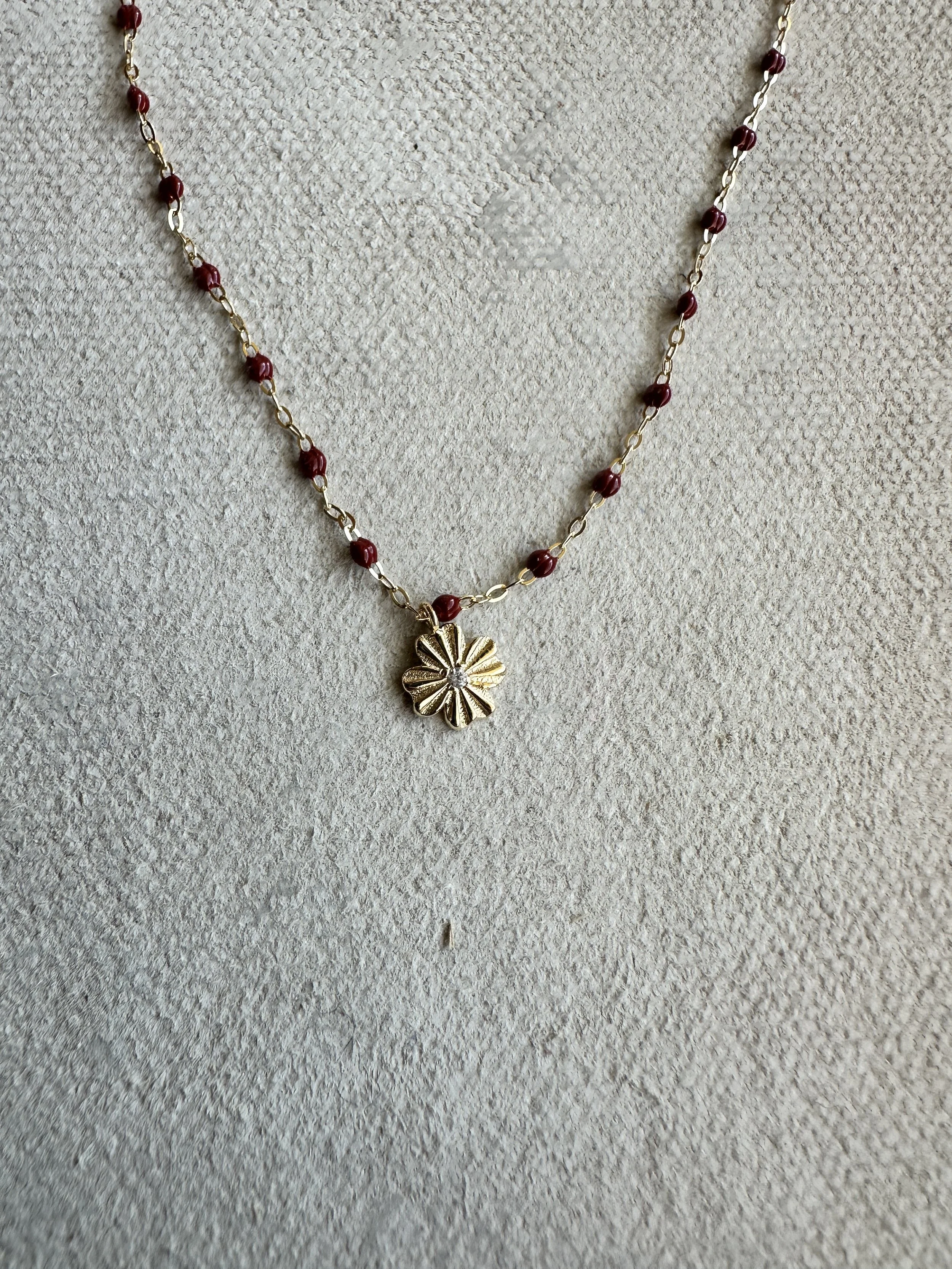 gigi clozeau clover lumiere necklace mocha