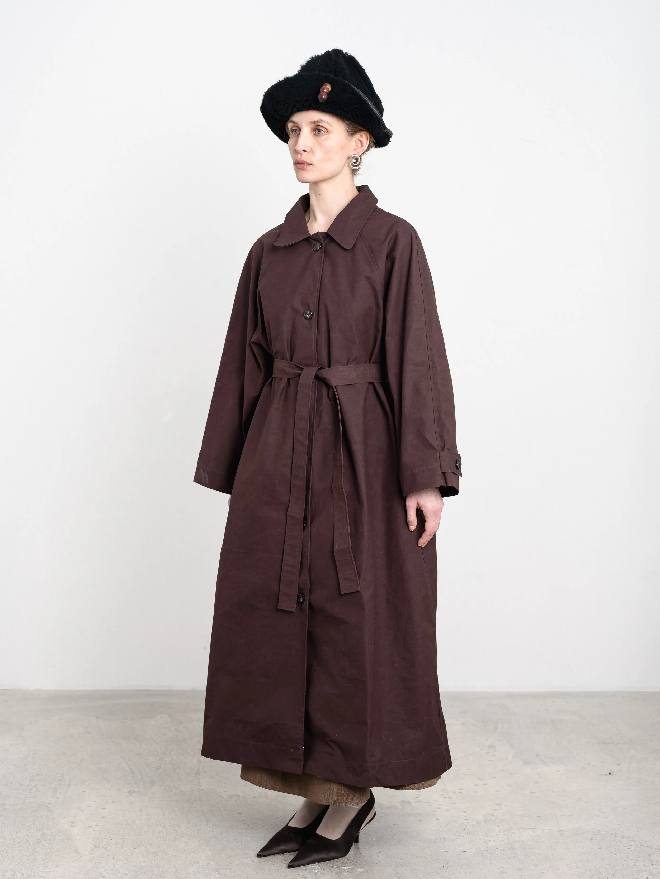 WICKHAM_MAC_DARK_MULBERRY_AW25_MAIN_2.jpg