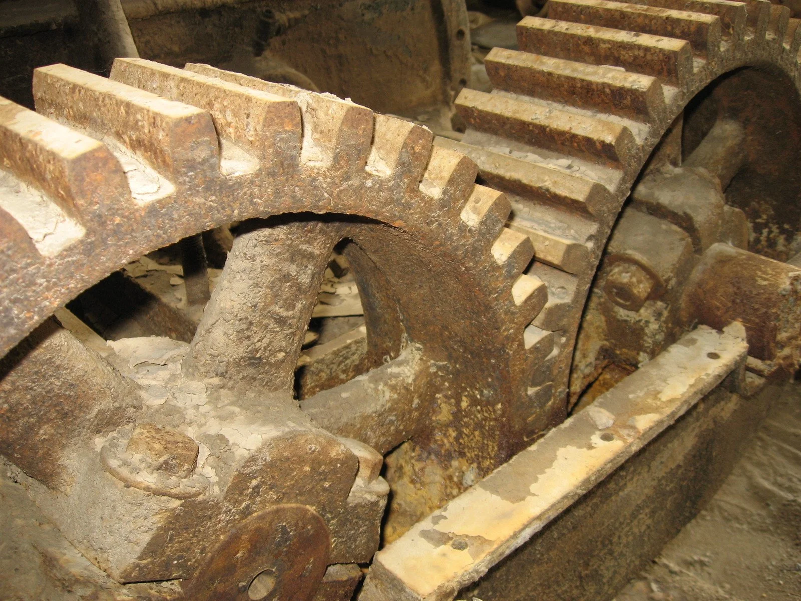 old-mechanical-gear-1229384.jpg