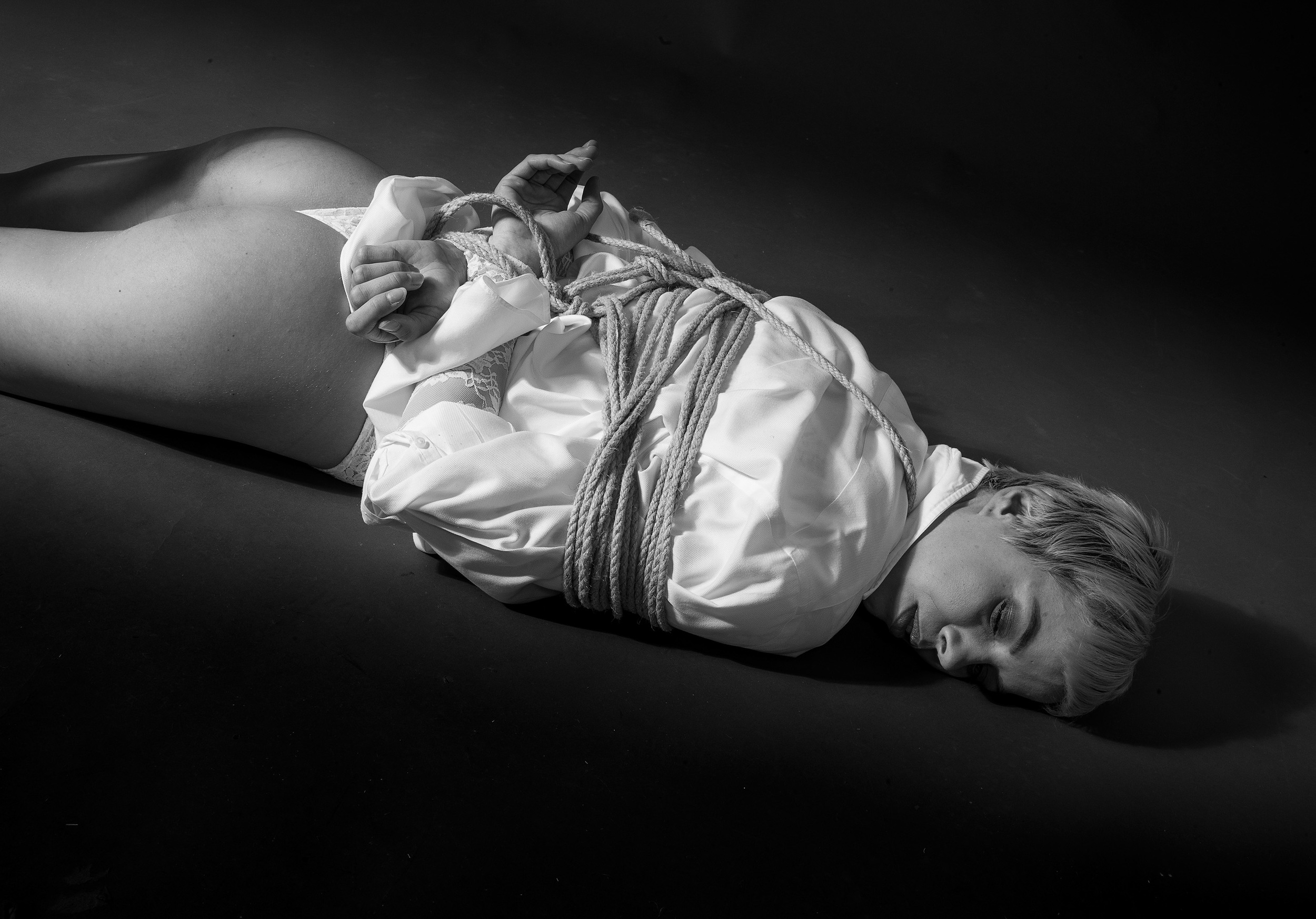  Denisa Shibari Style by Eric Berger 