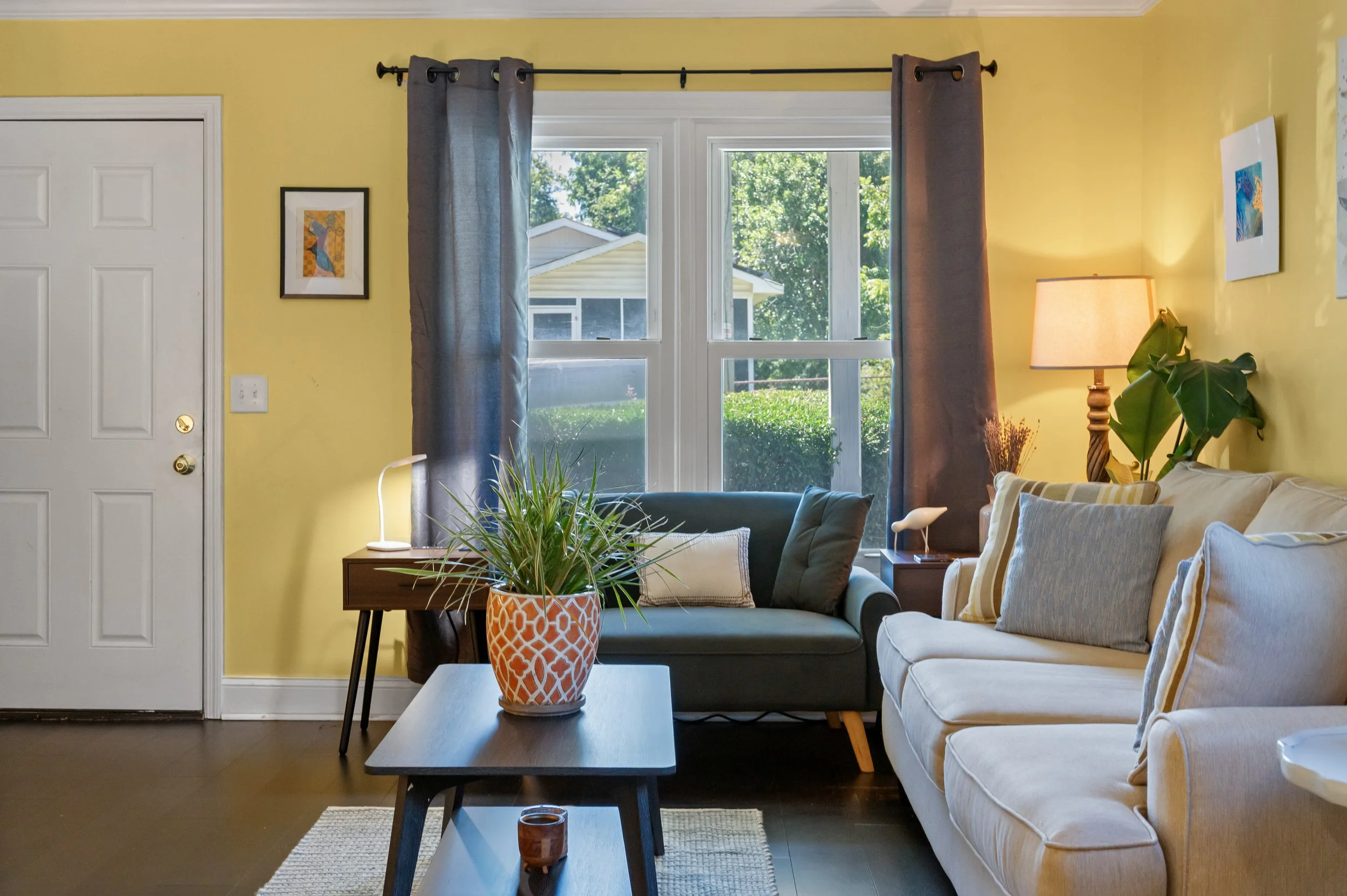 06-06-840 Burger_d-1.jpeg