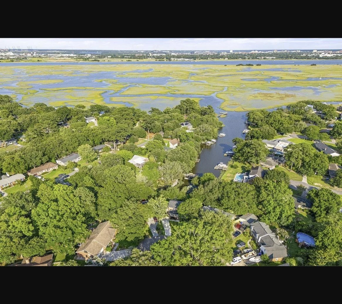23-charlyn-dr-aerial2.jpg