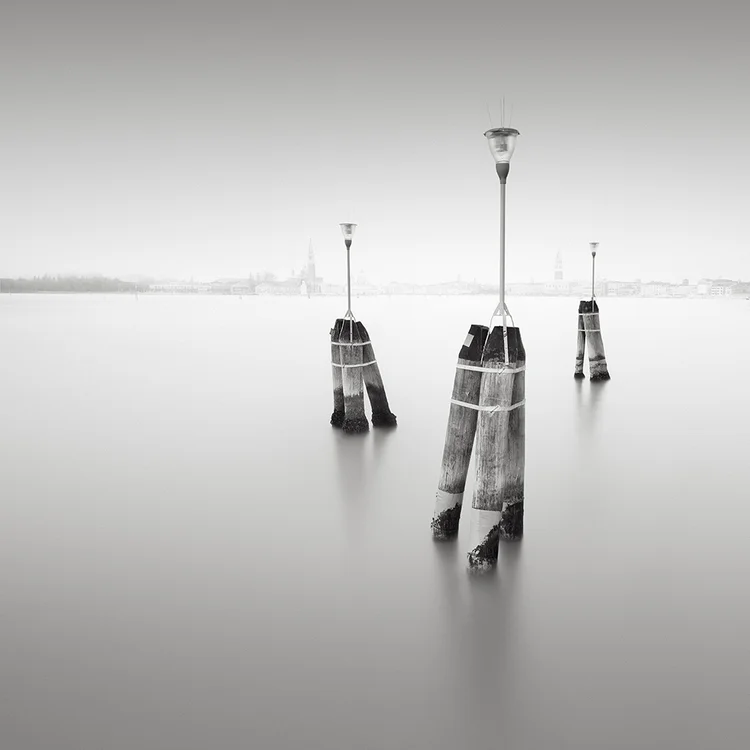 foz - venice, italy, 2015 LIMITED EDITION OF: 50 framed price (AS SEEN IN THE EXHIBITION) * £600 print only sizes and prices 35X35 - £195 53X53 - £325 (EXHIBITION SIZE) 70X70 - £425 AWARDS HONOURABLE MENTION - INTERNATIONAL PHOTOGRAPHY AWARDS