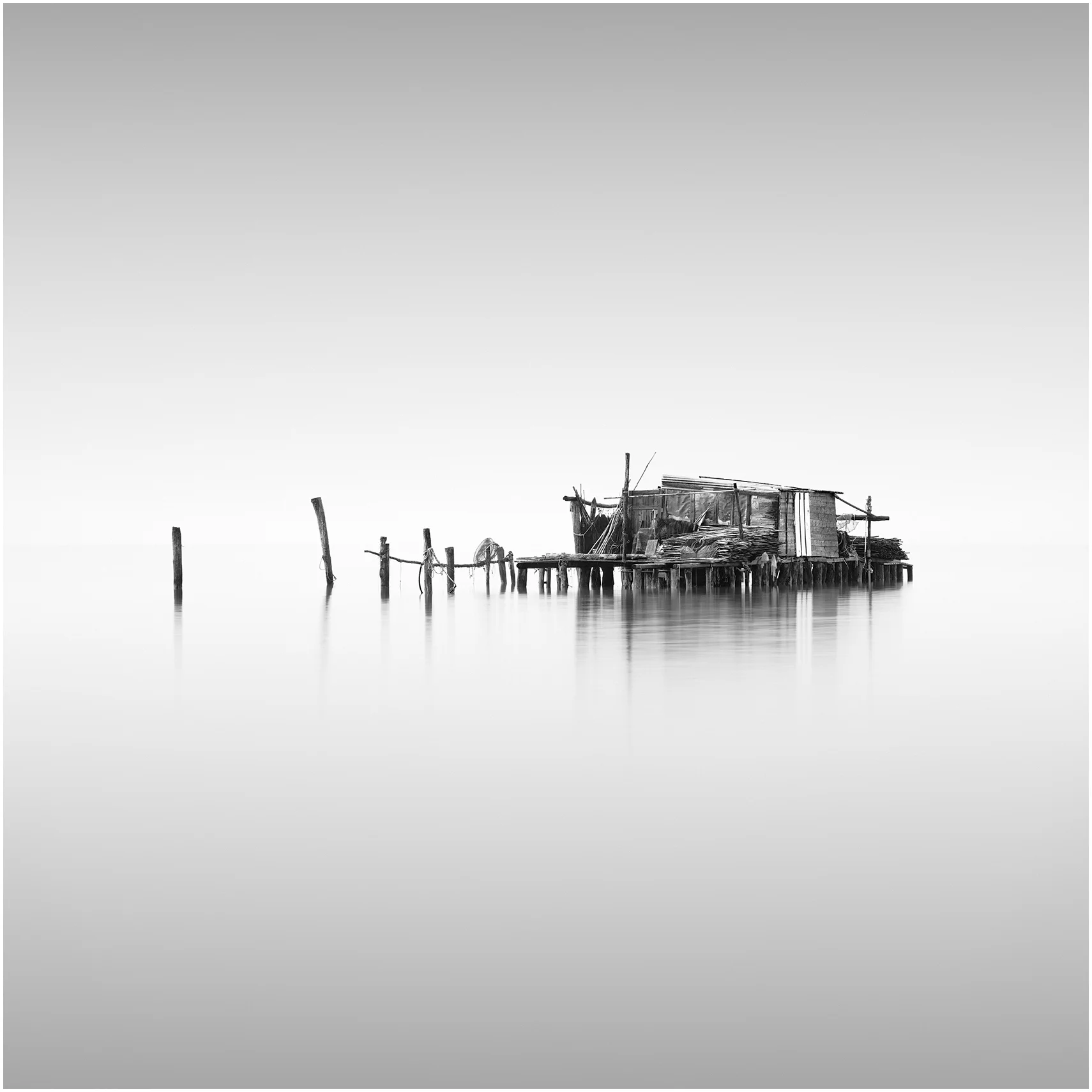 BARACCA - VENICE, ITALY, 2018 LIMITED EDITION OF: 50 framed price (AS SEEN IN THE EXHIBITION) * £600 print only sizes and prices 35X35 - £195 53X53 - £325 (EXHIBITION SIZE) 70X70 - £425