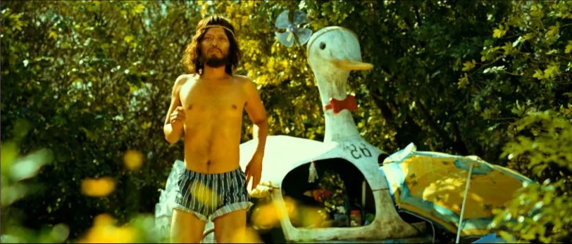  Hey-jun Lee's CASTAWAY ON THE MOON
