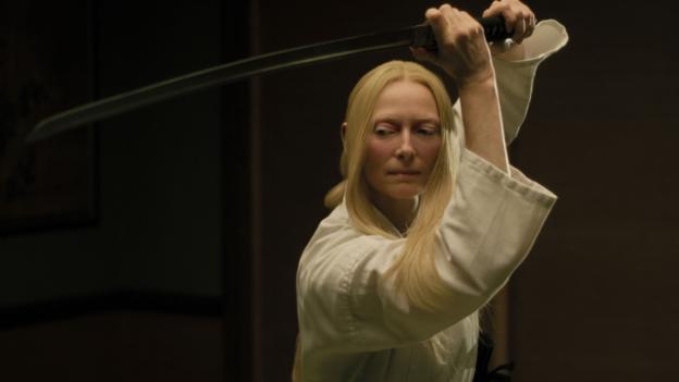 Tilda Swinton practices.