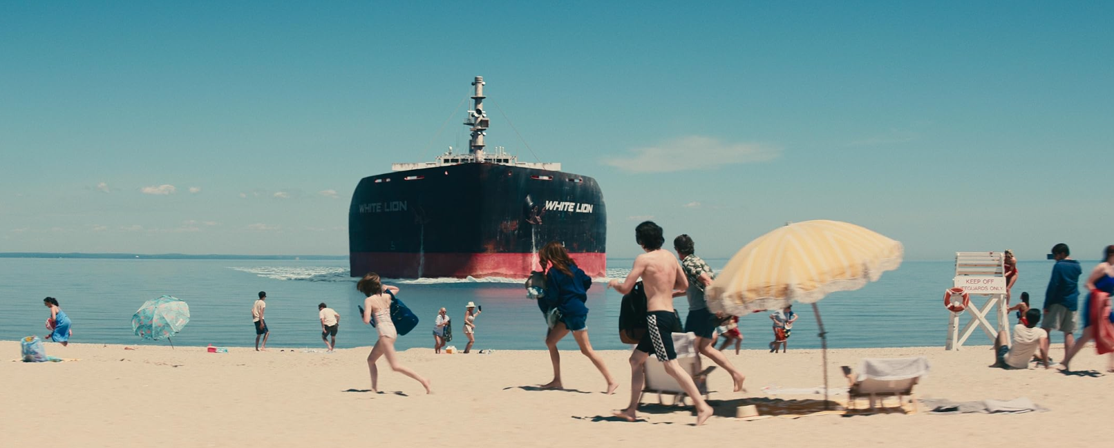 Sam Esmail's "LEAVE THE WORLD BEHIND"