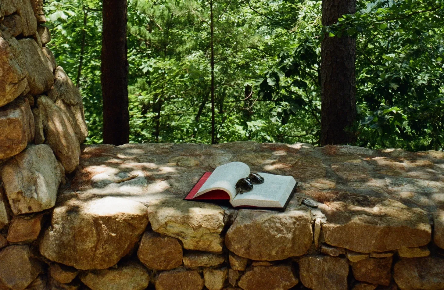 You've Got Mail: Future Destinations, Productivity Tricks, and This Year's Reading List