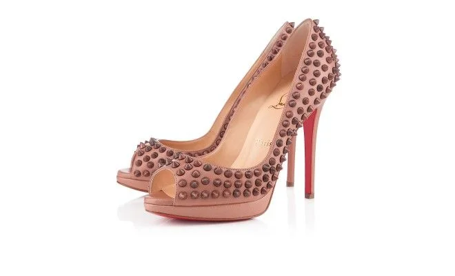 I need a pair of Loubi spikes and this pair of nude Yolandas are super sexy. I love that the spikes and leather are tone on tone instead of the usual super blingy contrast. My only concern is that Louboutin peep toes tend to be uncomfortable for me. 
