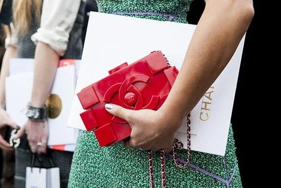 Pic courtesy of The Handbag Concept . Click on the picture to check out their article all about Chanel's lego clutch!