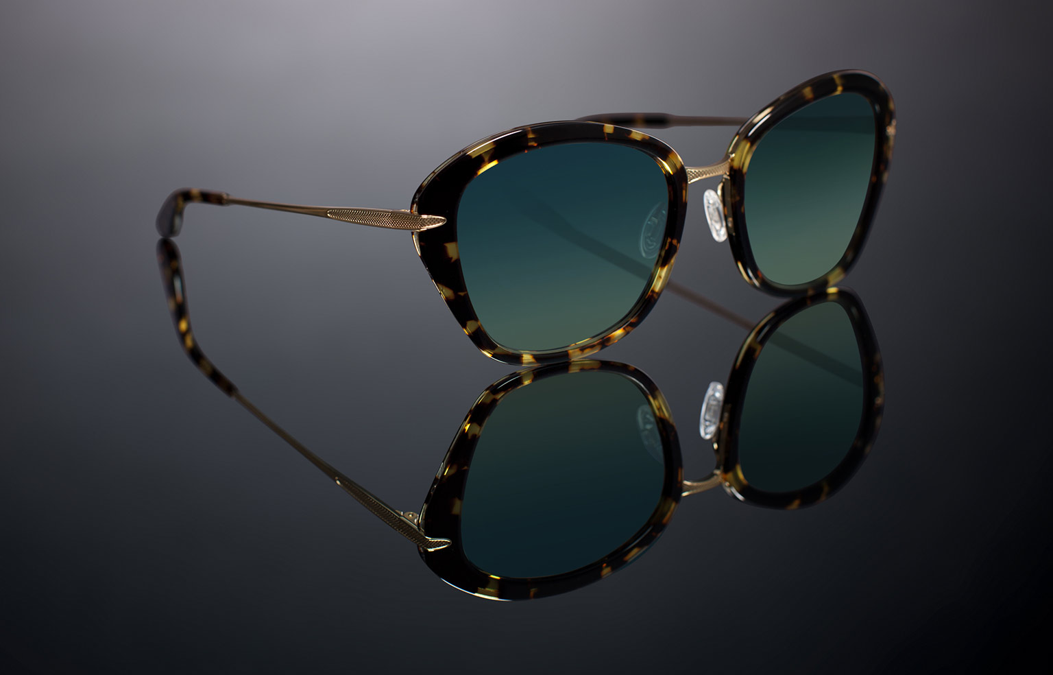 FARROW_HEROINE_CHIC-GOLD_ZYL_TITANIUM_CARIBBEAN_DREAM_SILVER_FLASH_MIRROR.jpg