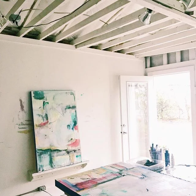 Friday Studio🌱 .
.
.
.
.
#yeahthatgreenville #visitgreenvillesc #kiahannbellowsart #paintingonpanel #paintingoncanvas #doingneutralright #howyouhome #makehomeyours #simplystyleyourspace #buyart #originalart #shopsmall #shopsmallbiz #interiors #interiordesign #galleryartist #prettylittleinteriors #dscolor #mybeautifulmess #artconsultant #thenewbohemians
#commissions #artwork #originalart #customhome #customwork #customartwork